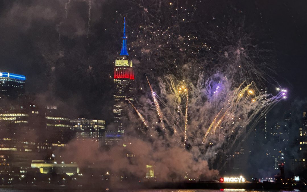 Nueva York reinventa su Nochevieja: Adiós a los fuegos artificiales, hola a los drones